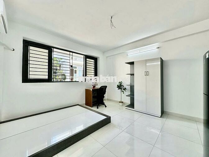 🌟 STUDIO FULL NỘI THẤT CỬA SỔ THOÁNG MÁT GẦN VHU