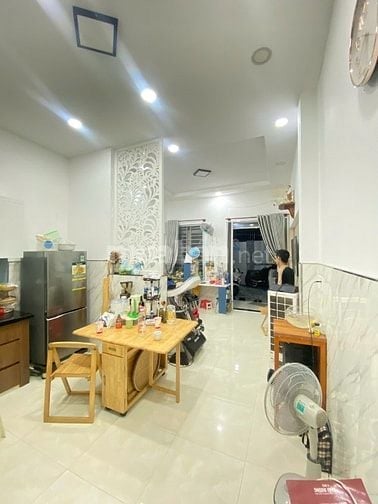 bán nhà đẹp ngay mặt tiền đường 52 hiệp bình chánh