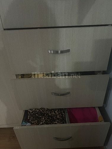 TỦ QUẦN ÁO THANH LÝ TẶNG GIUỜNG SẮT 1M