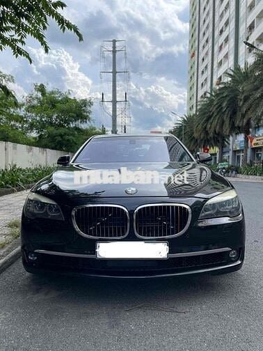 BMW 760LI 2011 - 100000 km