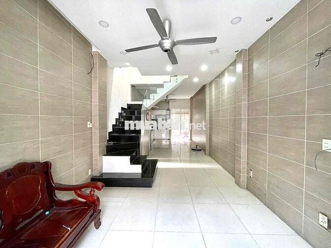 Nhà giá rẻ tại P.Phú Lợi,TDM BD giá 760tr/85m2 gần chợ Phú Lợi