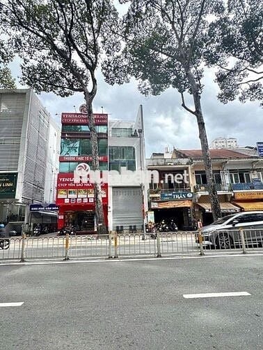 Cho thuê nhà Nguyên căn 5,2x25m 3 lầu vỉa hè rộng