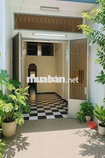Nhà Nguyên Căn Có Sân Vườn _ Phú Nhuận Hẻm ôtô đậu cửa