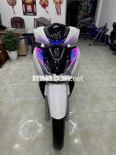 SH 150 ABS 2022 XE MÁY ZIN KIỂNG NHẸ CỰC ĐẸP GIÁ