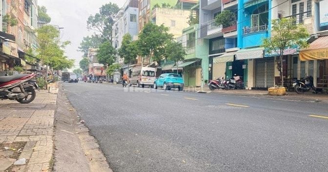 MẶT TIỀN - HUỲNH MẪN ĐẠT - DT 5.7m x 12m - GIÁ 9.7 TỶ