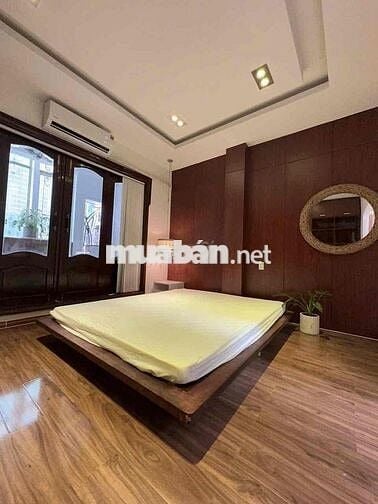 chdv phú nhuận mt thuê 40 lời 25 sang 3xx hoa lan