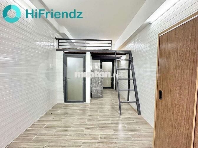 Căn hộ gác cửa sổ trời sáng, Cách Mạng tháng 8 quận 10