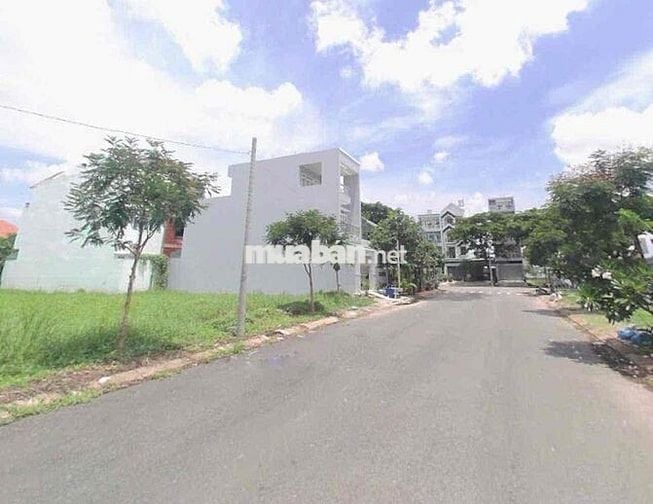 Bà Ngoại bán đất chia tài sản Q8 Đ.Phạm Thế Hiển p7 SHR, Full thỗ cư ,