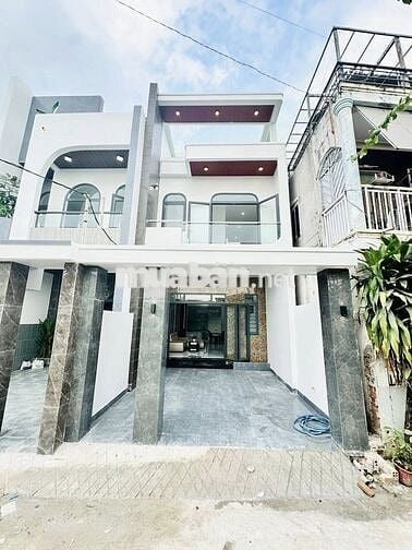NHÀ 1 TRỆT 1 LẦU – PHÚ HÒA   1 trệt 1 lầu, sân ô tô, , 3PN, bếp, 2WC