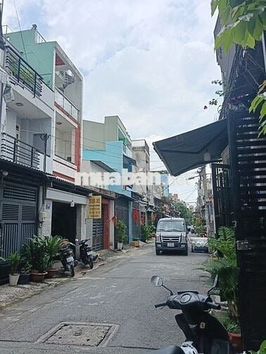 🏡Mặt tiền vừa ở vừa kinh doanh- xe hơi vô nhà-diện tích lớn. Nhỉnh 7tỷ