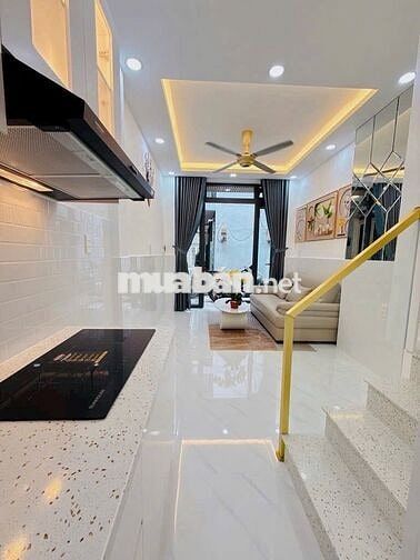 Bán nhà ngay Phú Thọ Hoà , 3 tầng , DTSD 60m2 , 2 phòng ngủ