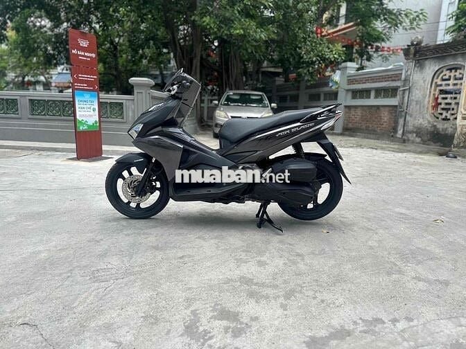 Air Blade 2016 máy zin chính chủ - Odo thấp