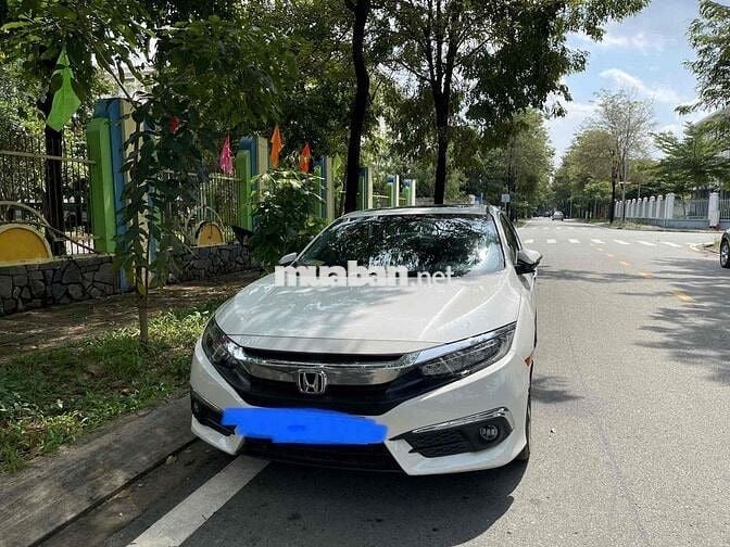 Honda Civic 2017 1.5 L - 95000 km