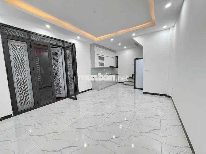 Bán nhà mới Tứ Hiệp/ Thanh Trì - 38m2 - Giá 5,8 tỷ