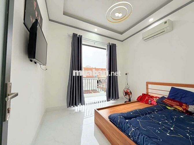 Nhà lầu trung tâm giá quá tốt mua ngay kẻo hết
