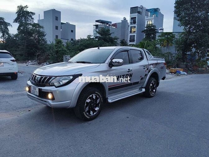 Mitsubishi Triton 2017 4x4 AT Mivec - 120000 km