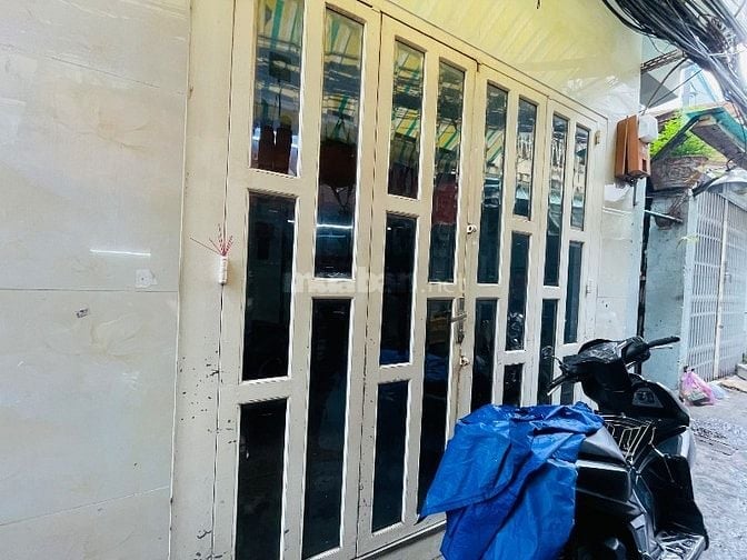 BÁN NHÀ QUẬN 4 nhà kết cấu như hình, chủ nhà bán trực tiếp
