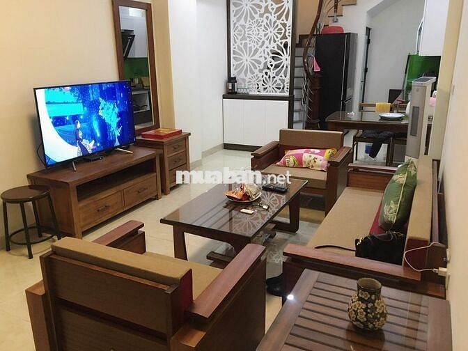 Cho thuê nhà nguyên căn Việt Hưng - Long Biên 10.5 triệu