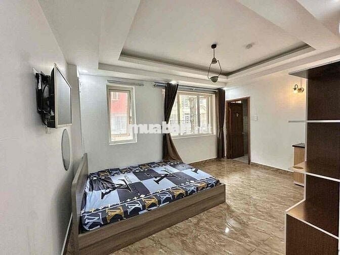 Ở Ngay Phòng 35m2 Ngay Huỳnh Văn Bánh 5tr7 Tiện đi Ngã P.Nhuận Q1 Q3