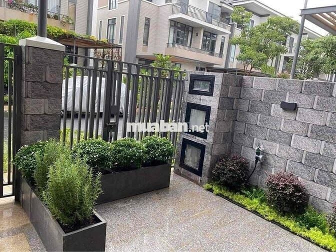 Cho thuê nhà phố Lavila- 3PN- FULL NT- 35tr/ Thương Lượng