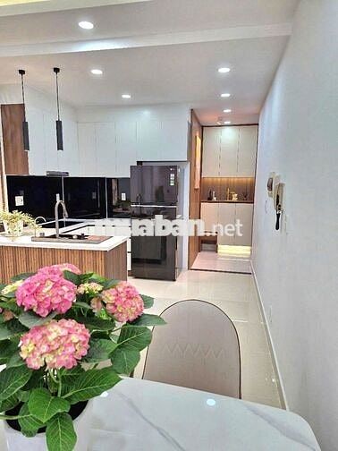 3PN 2WC SIÊU PHẨM CHUNG CƯ SKY GARDEN Q7. GẦN RMIT