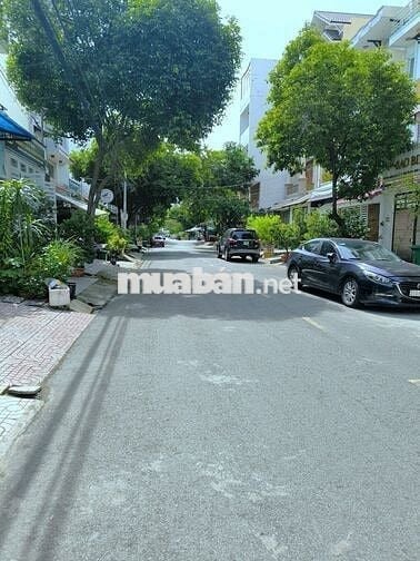 Bán nhà đẹp 3 lầu 4x19m mặt tiền đường số p.Tân Quy Q7 SHR giá 16,7 tỷ