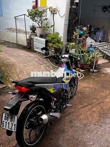 em cần bán raider đời 2022