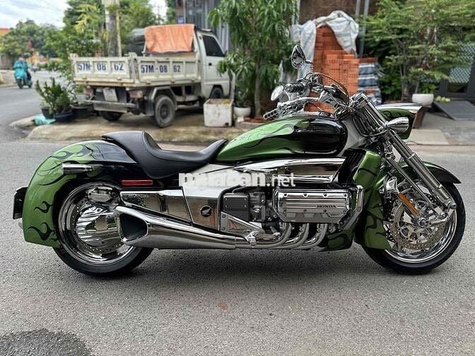 Honda Valkyrie Rune 1800 2004 siêu hiếm