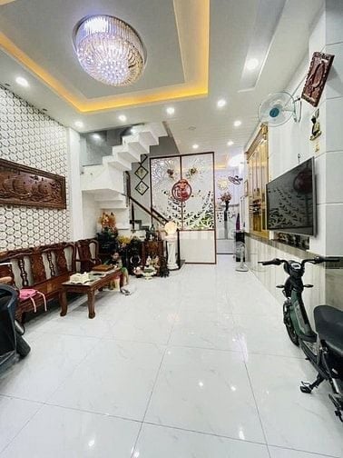 GẦN VÒNG XOAY DÂN CHỦ, KẾ BÊN BV NHI ĐỒNG 1 BÁN CĂN NGUYỄN THIỆN THUẬT