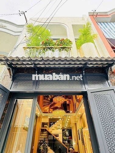 Chỉ 2 Tỷ 130 - Sở Hữu Ngay Nhà 1 Trệt 1 Lầu, Hẻm Xe Tải Hoàng Diệu 2!