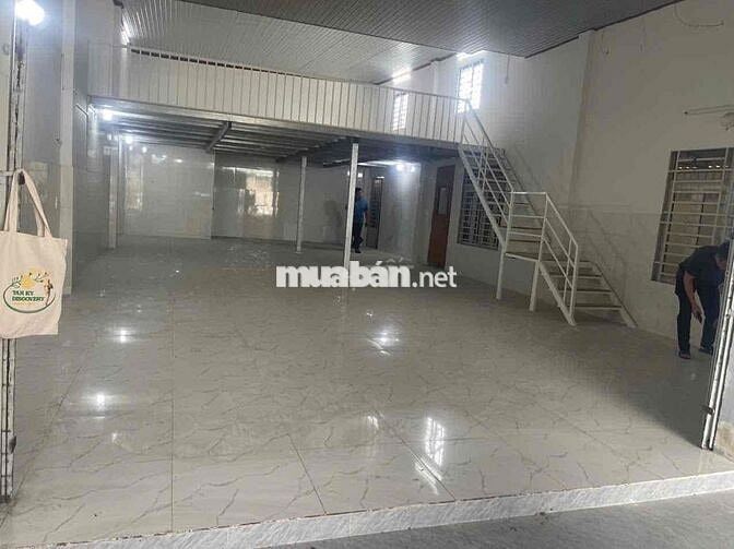 Cho thuê nhà, kho 10x24 1gach lửng Đường Phan Văn hớn, Khu dân cư