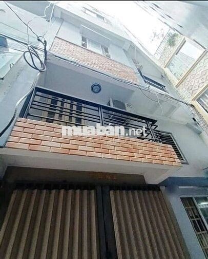 Chuyển công tác cần bán nhà chính chủ