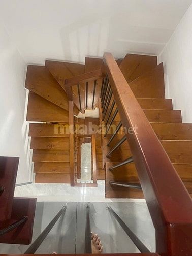 Nhà đẹp long lanh ngõ Đê Tô Hoàng, giá 6.35 tỷ, 27m2x3T, ẢNH THẬT 
