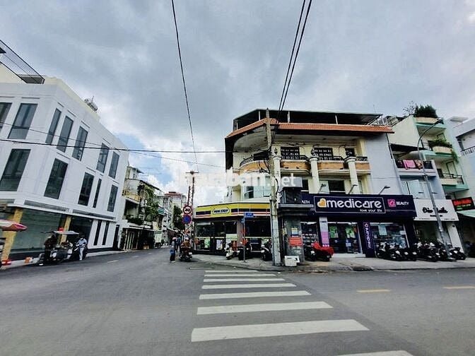 VỊ TRÍ ĐẸP TRUNG TÂM Q.1-SỐ A4 - 28m2 (3.6 x 8)- 3 LAU - 3 PN - 8.7 Tỷ