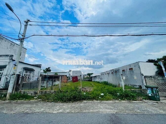 MẶT TIỀN NGAY CHỢ PHƯỚC THẠNH, 10M X 39M, GIÁ 520 TRIỆU, THƯƠNG LƯỢNG