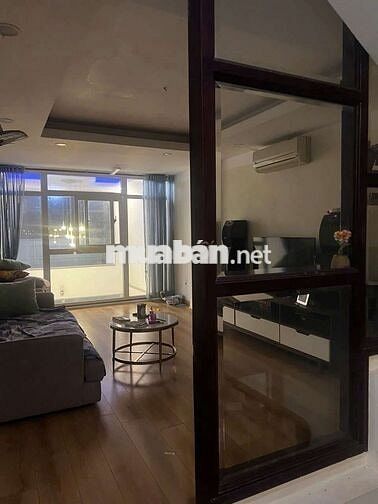 Cho thuê nhà nguyên căn đường 8m cách cộng hoà 50m.Giá:25tr/tháng