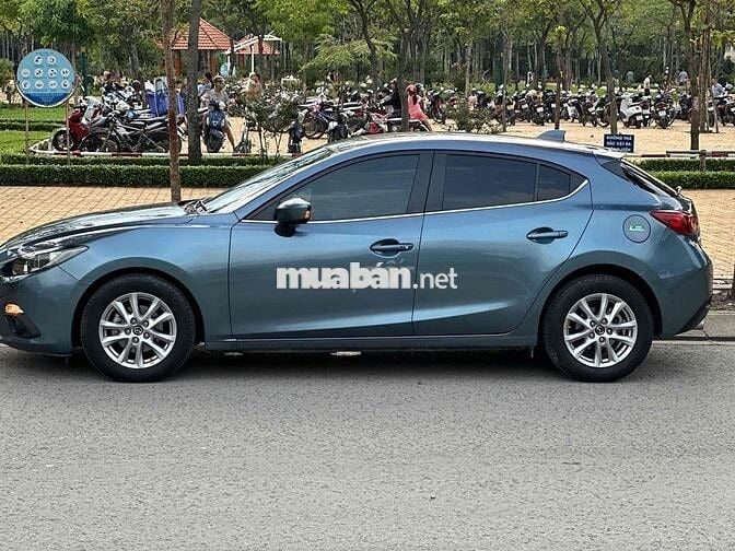 Mazda 3 2015 1.5 AT Hatchback - 53000 km