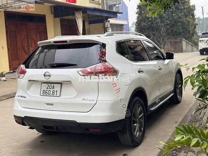 Nissan X trail 2.5 SV 4WD 2016 màu trắng