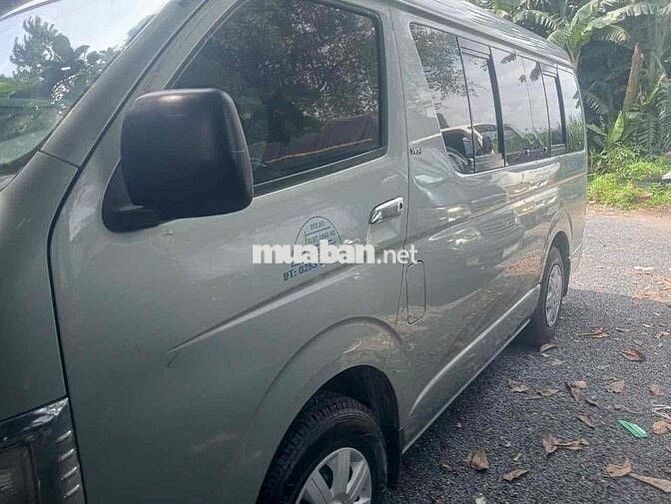 Toyota Hiace 2008 Commuter 2.7 - 125000 km