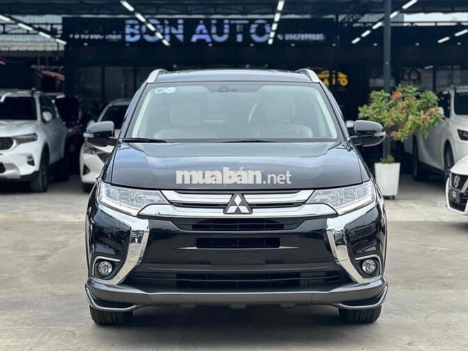 Mitsubishi Outlander 2018 2.0 Premium màu đen