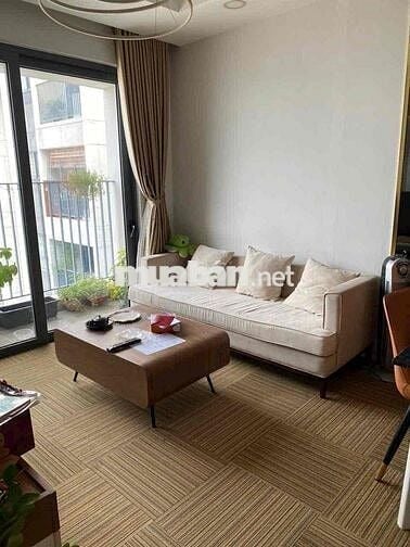NHÀ ĐẸP NTCC NHẬN NHÀ CUỐI T09 TẦNG TRUNG FULL NT GIỎ HÀNG NHIỀU CĂN L