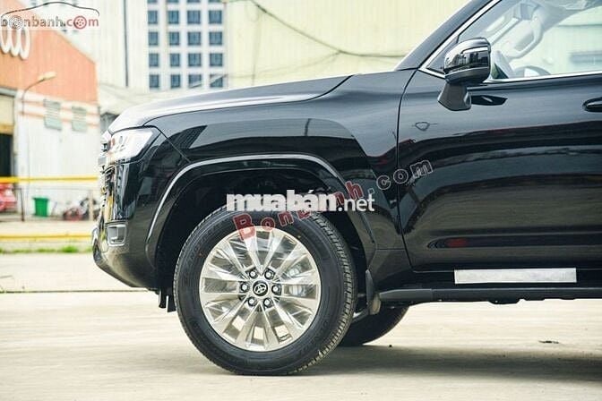 Xe Toyota Land Cruiser 3.5 V6 2025 - 4 Tỷ 580