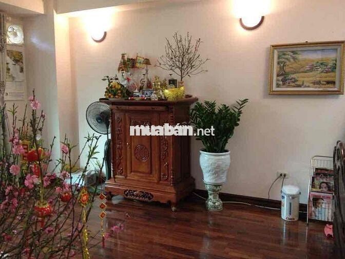 Chính chủ cho thuê căn hộ Làng Quốc Tế Thăng Long 105m2