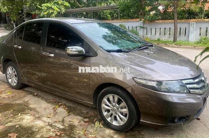 Honda City 2014 1.5 at - 80000 km