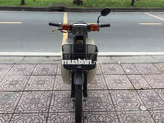 xe cub đèn vuông có đề của Nhật