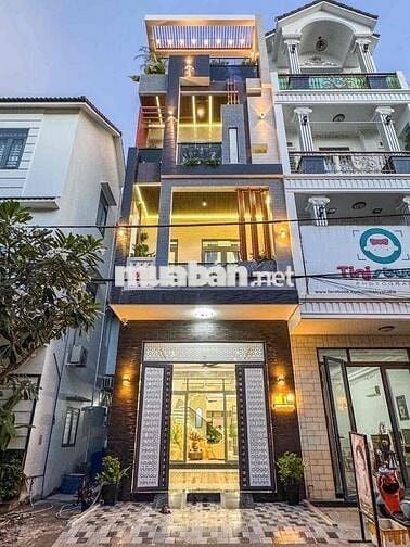 SIÊU PHẨM 4 TẦNG TRUNG TÂM NINH KIỀU - NỘI THẤT CAO CẤP SANG TRỌNG