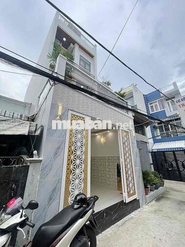 Huỳnh tấn phát sát nách phú mỹ hưng ,diện tích 60,8m2 , 3 tầng ,4phòng