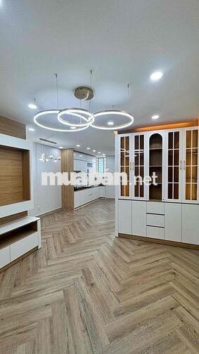 Căn hộ mới tinh sổ sẳn 2 pn có ban công view đẹp