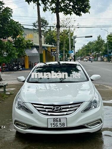 Hyundai Sonata 2010 2.0L AT - 108000 km