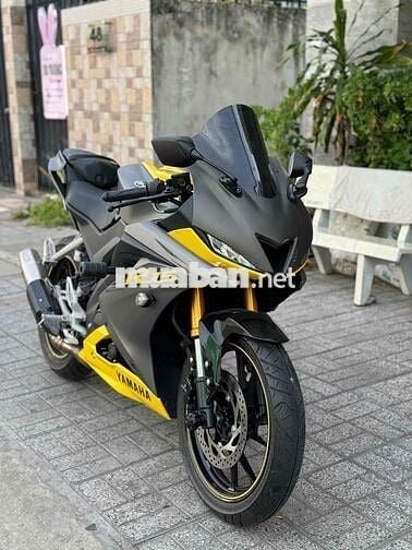 Yamaha R15v3